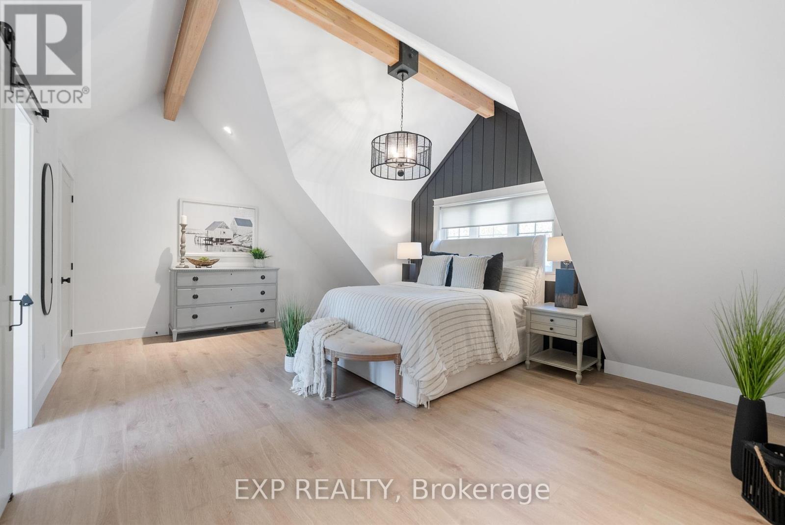1499 Lakeside Drive, Prince Edward County, Ontario K0K 1T0 - Photo 15 - X12165358