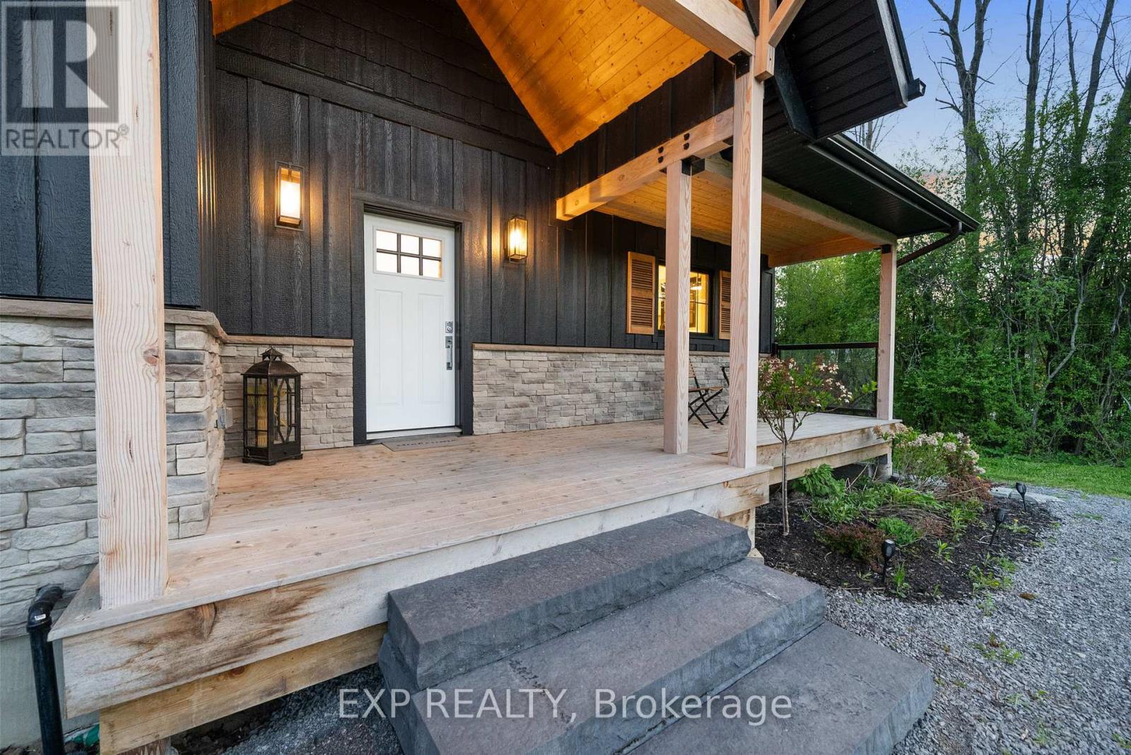 1499 Lakeside Drive, Prince Edward County, Ontario K0K 1T0 - Photo 4 - X12165358
