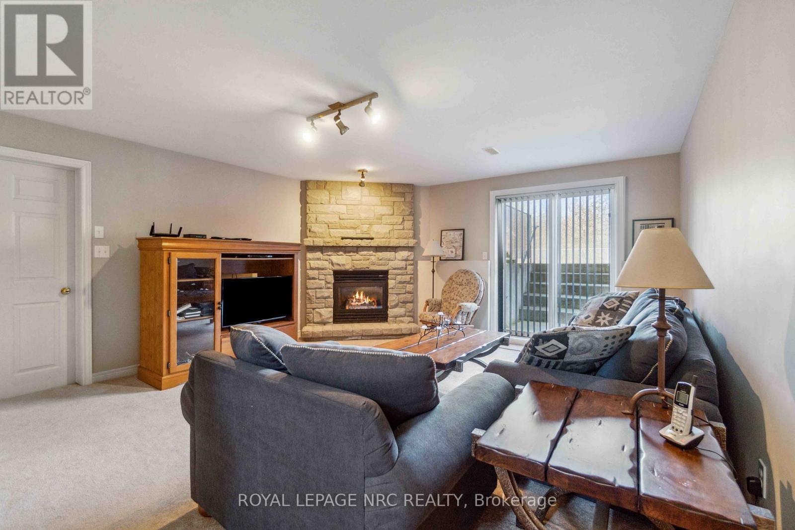 449 Barrington Court, Fort Erie, Ontario  L0S 1N0 - Photo 36 - X12165342