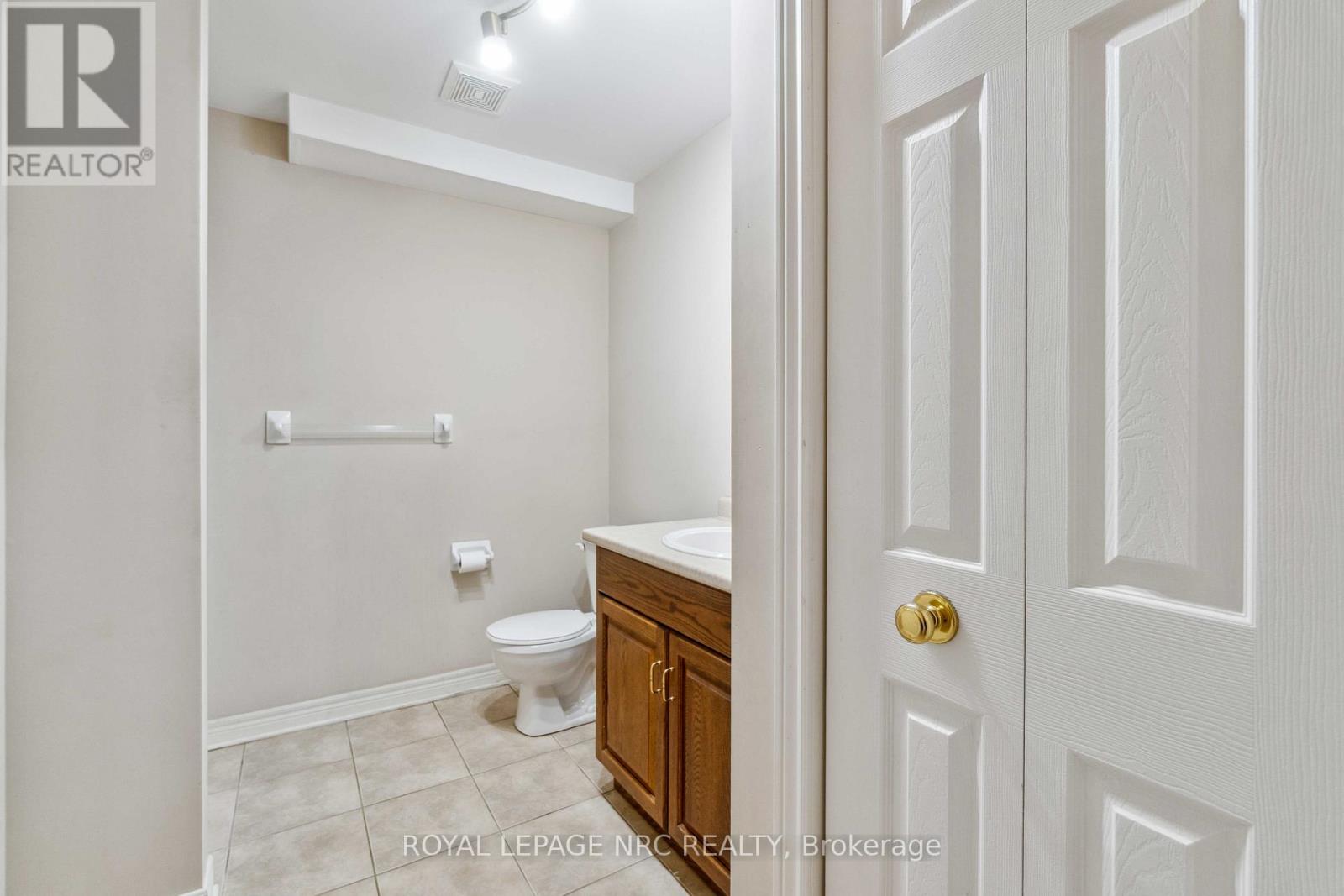 449 Barrington Court, Fort Erie, Ontario  L0S 1N0 - Photo 32 - X12165342