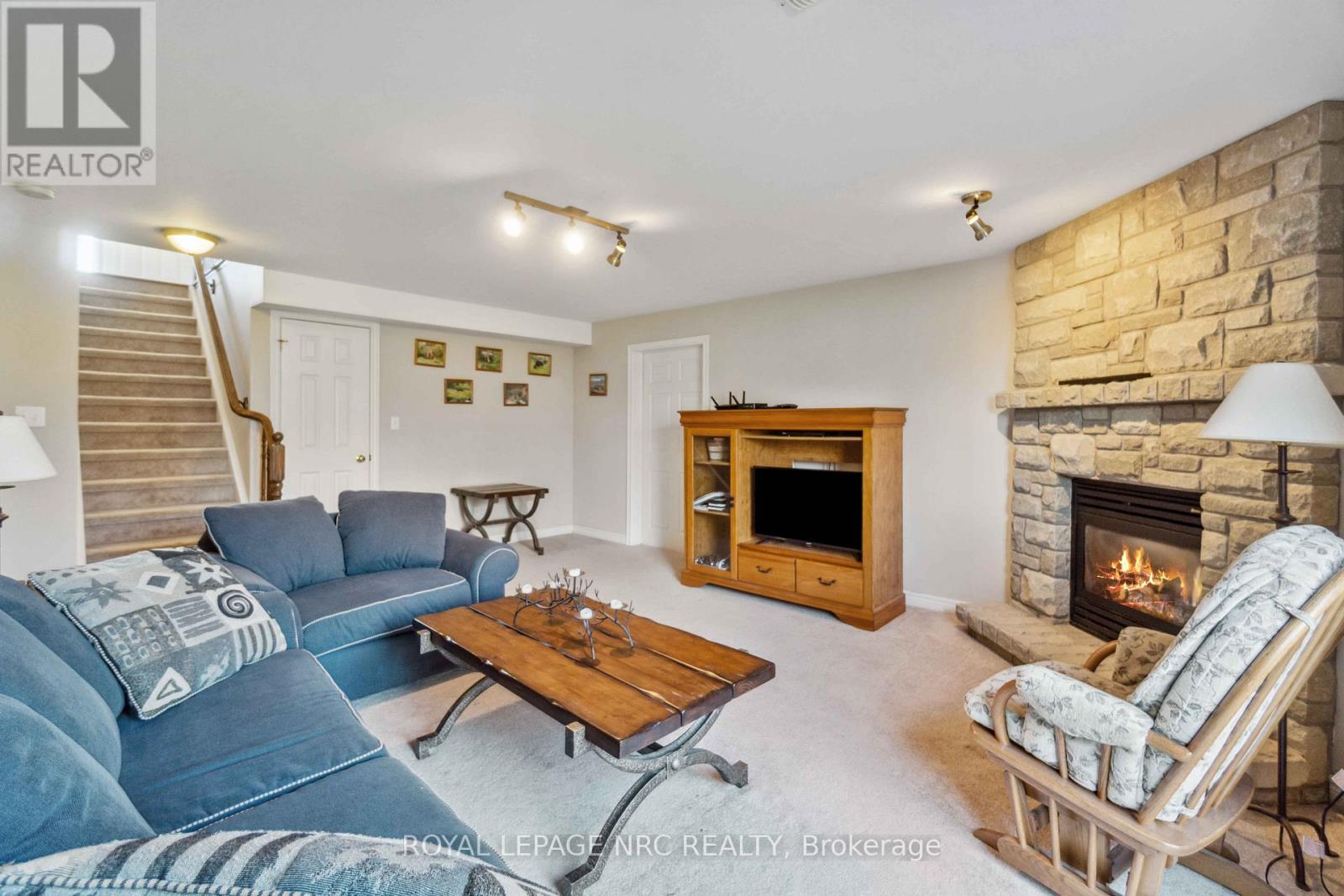 449 Barrington Court, Fort Erie, Ontario  L0S 1N0 - Photo 38 - X12165342