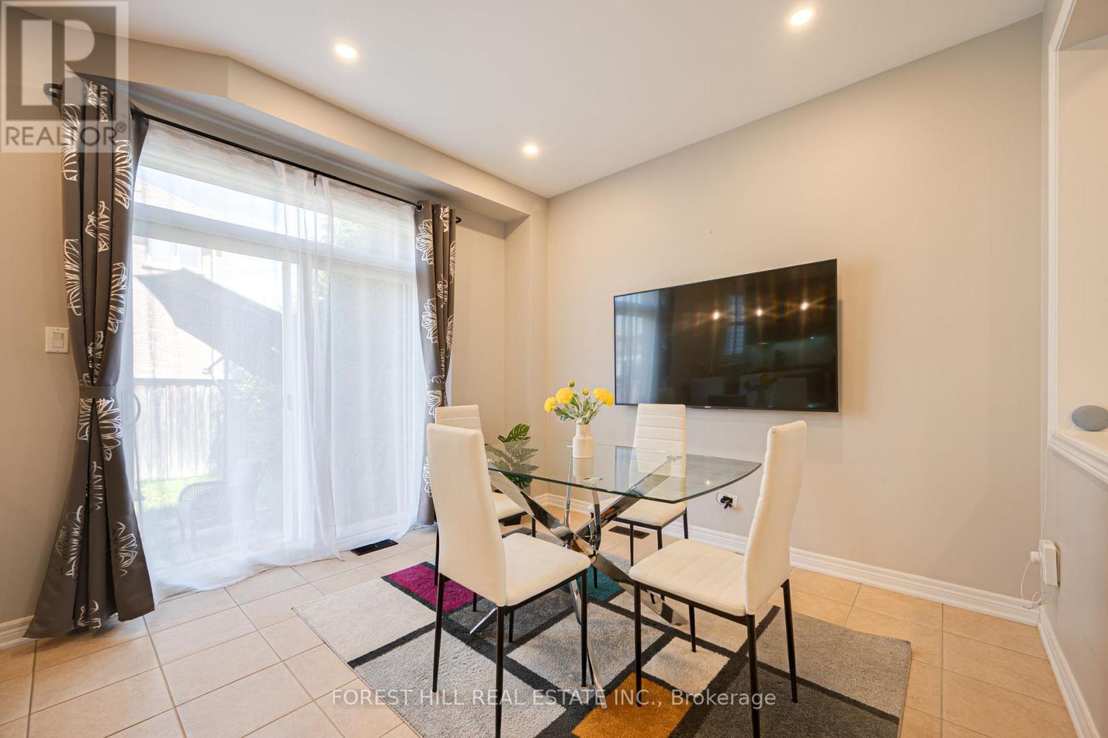 41 Pavlova Crescent, Richmond Hill, Ontario  L4E 0V8 - Photo 10 - N12165005