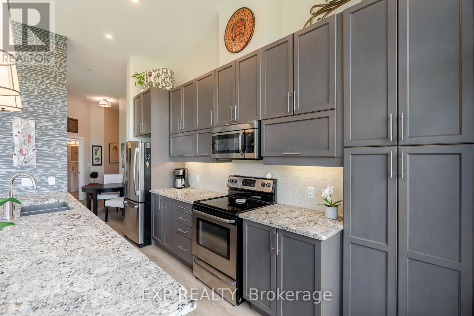 101 - 330 Titan Private, Ottawa, Ontario  K2G 1G3 - Photo 26 - X12163081
