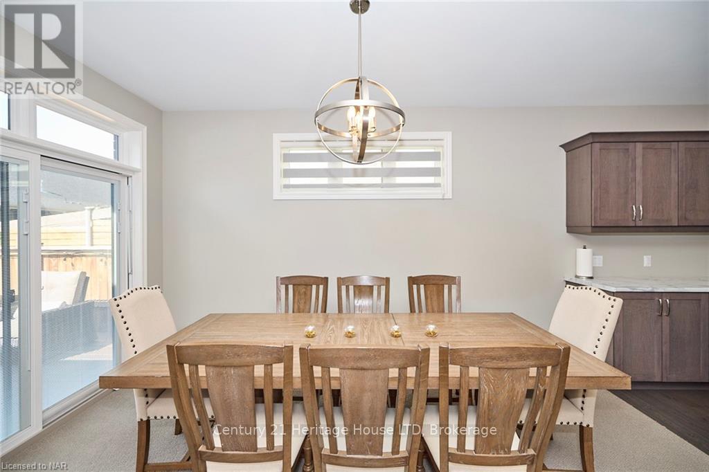 29 Mcfarland Street, Thorold (Hurricane/merrittville), Ontario  L0S 1K0 - Photo 15 - X12164885