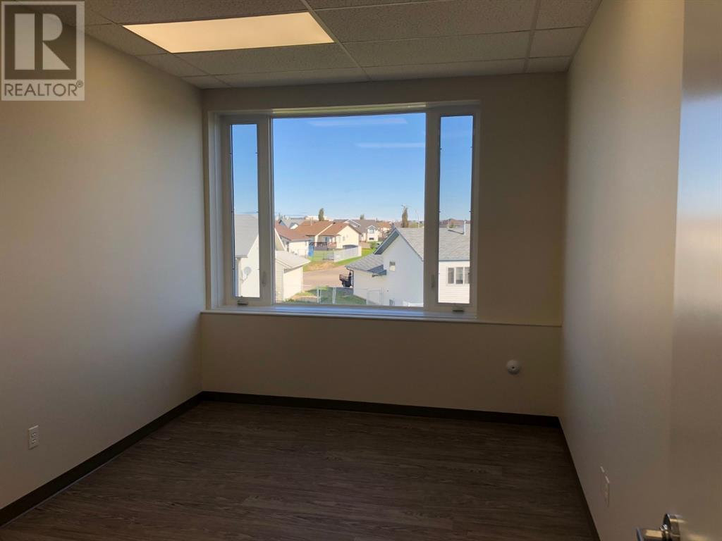 206, 11745 105 Street, Grande Prairie, Alberta  T8V 2Z7 - Photo 6 - A2102995