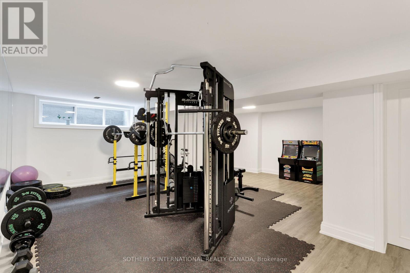 15 Ravensbourne Crescent, Toronto (Princess-Rosethorn), Ontario  M9A 2A7 - Photo 30 - W12164906
