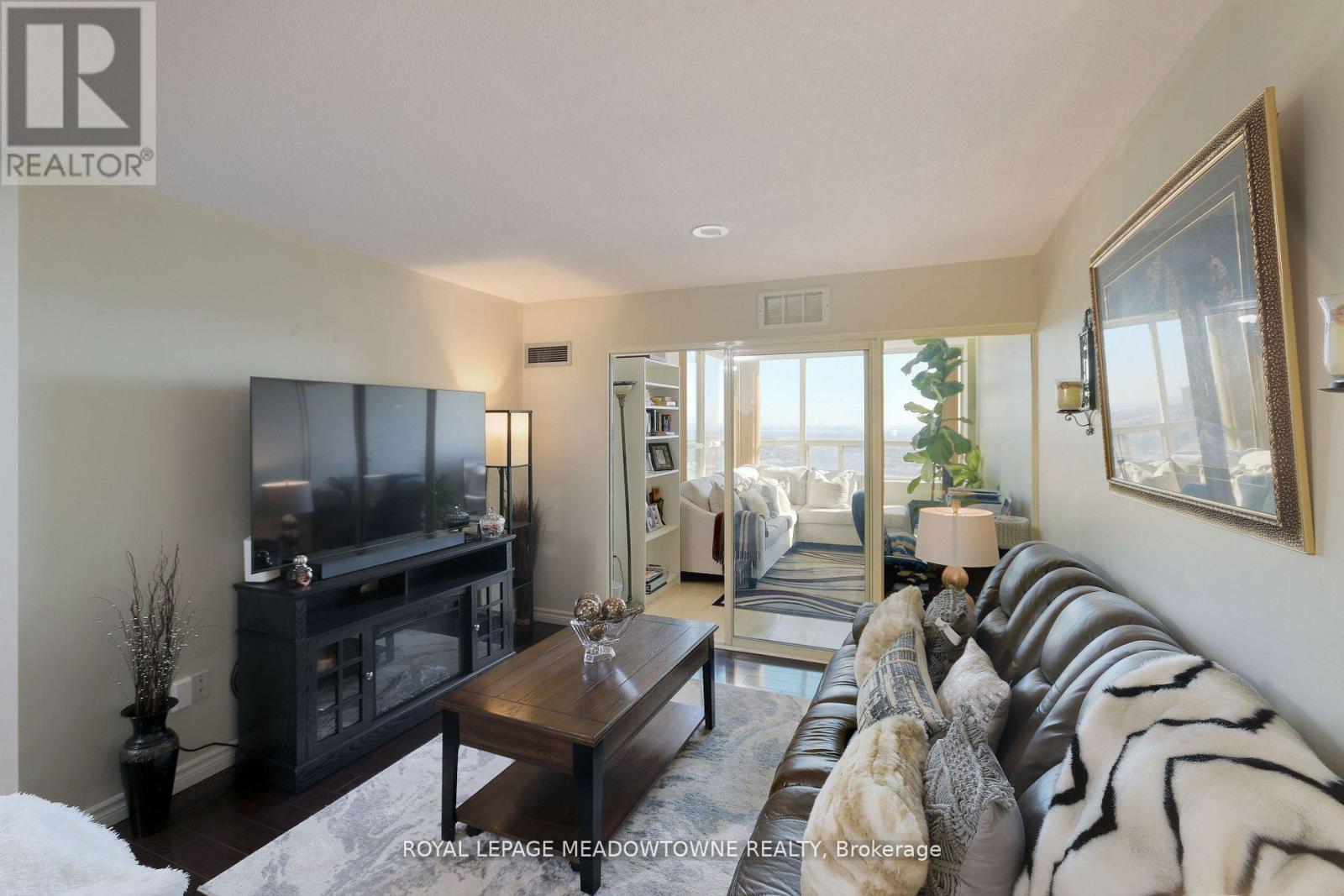 2110 - 30 Malta Avenue, Brampton, Ontario  L6Y 4S5 - Photo 10 - W12164924