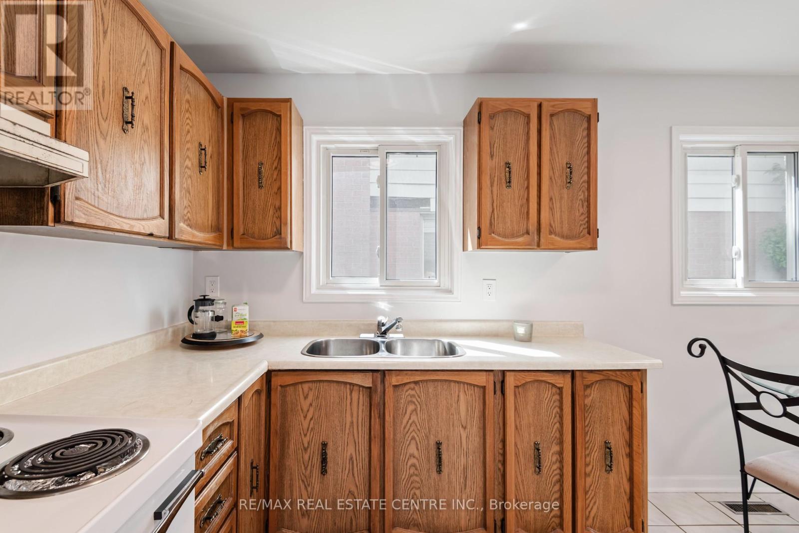 53 Martindale Crescent, Brampton, Ontario  L6X 2V7 - Photo 15 - W12164930