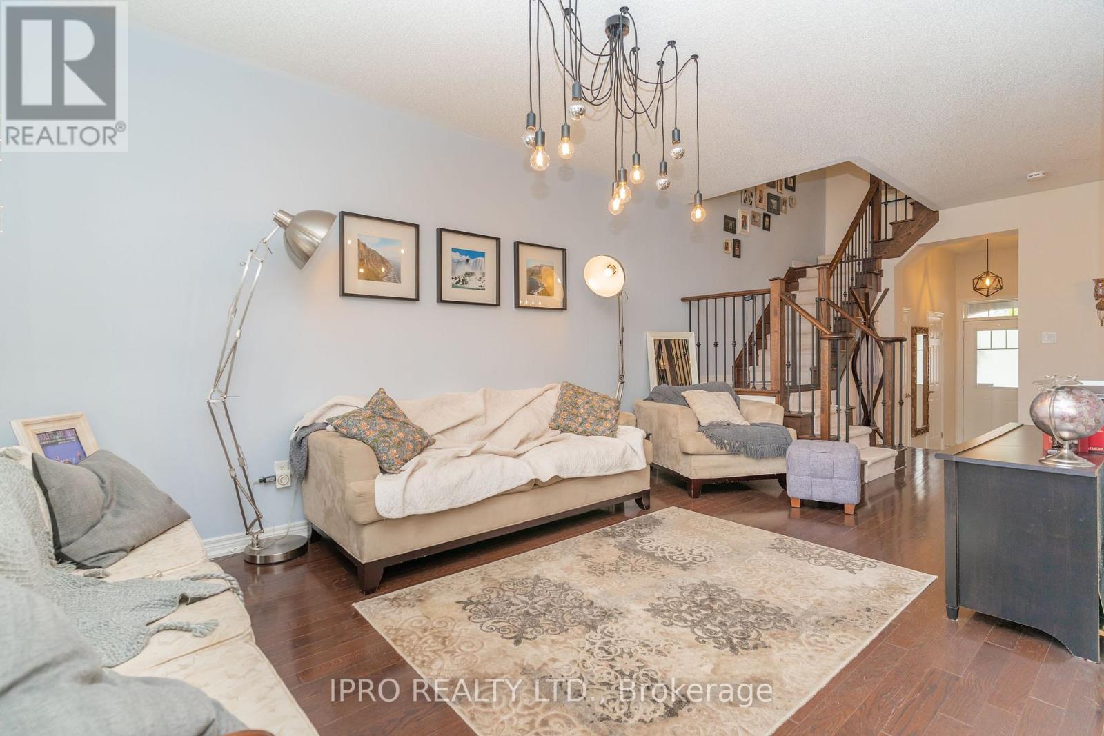 5 Stowmarket Street, Caledon, Ontario  L7C 3Y5 - Photo 15 - W12164932