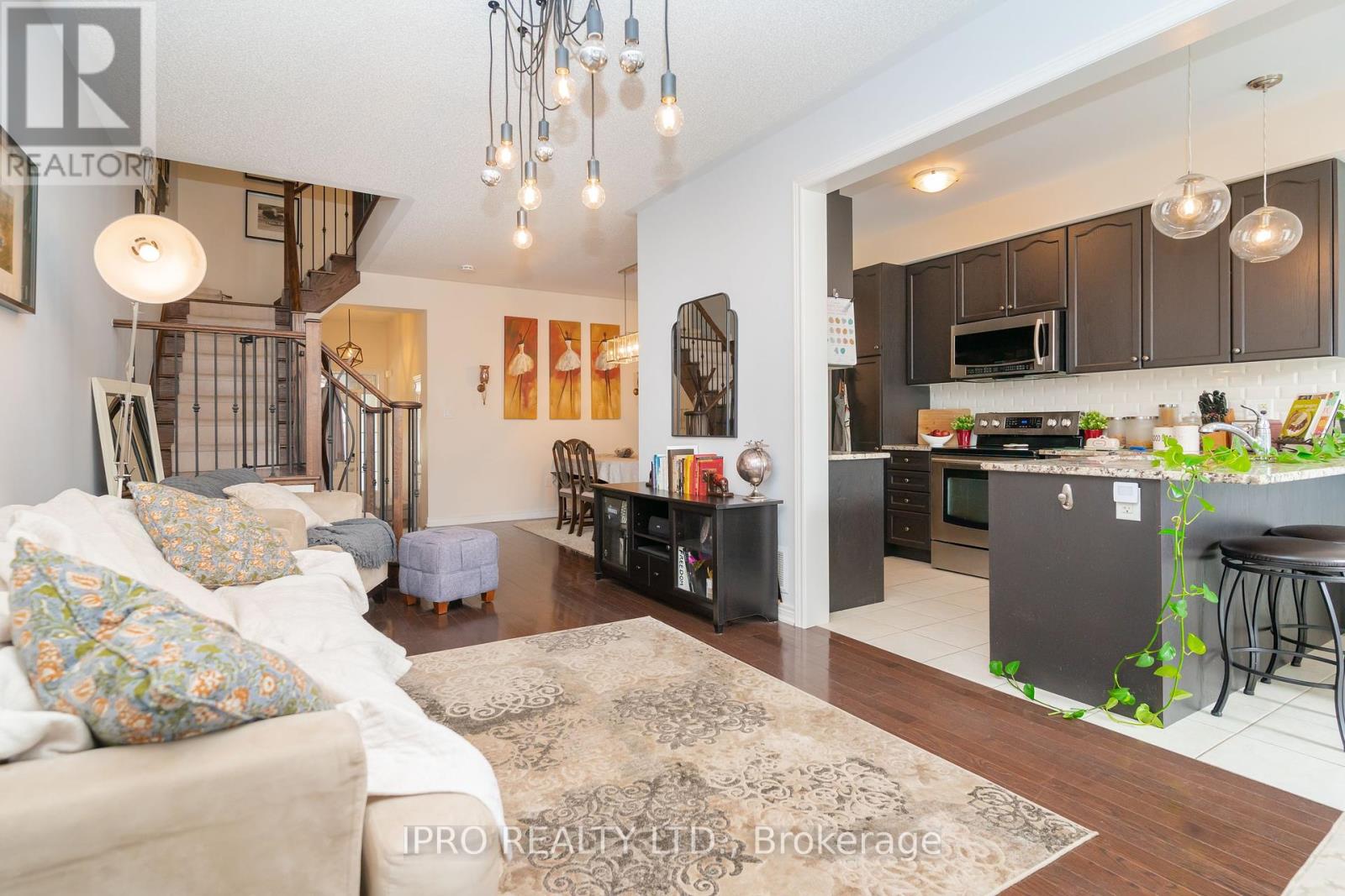 5 Stowmarket Street, Caledon, Ontario  L7C 3Y5 - Photo 16 - W12164932
