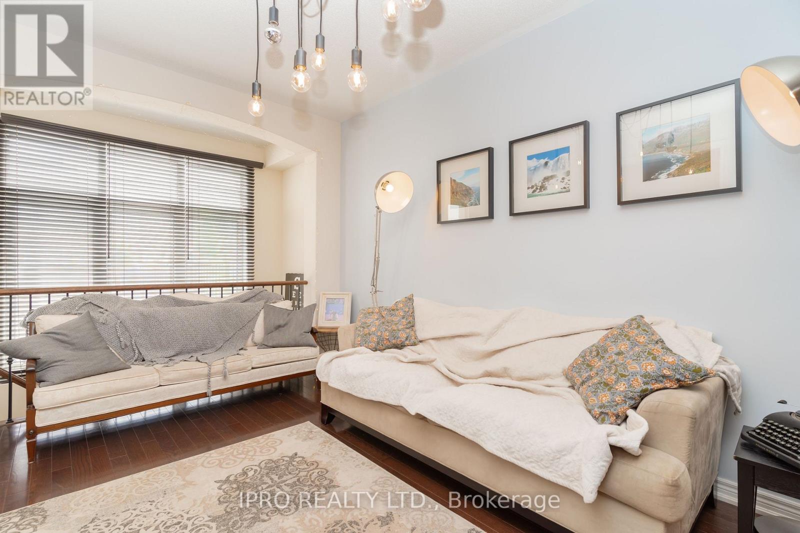 5 Stowmarket Street, Caledon, Ontario  L7C 3Y5 - Photo 17 - W12164932
