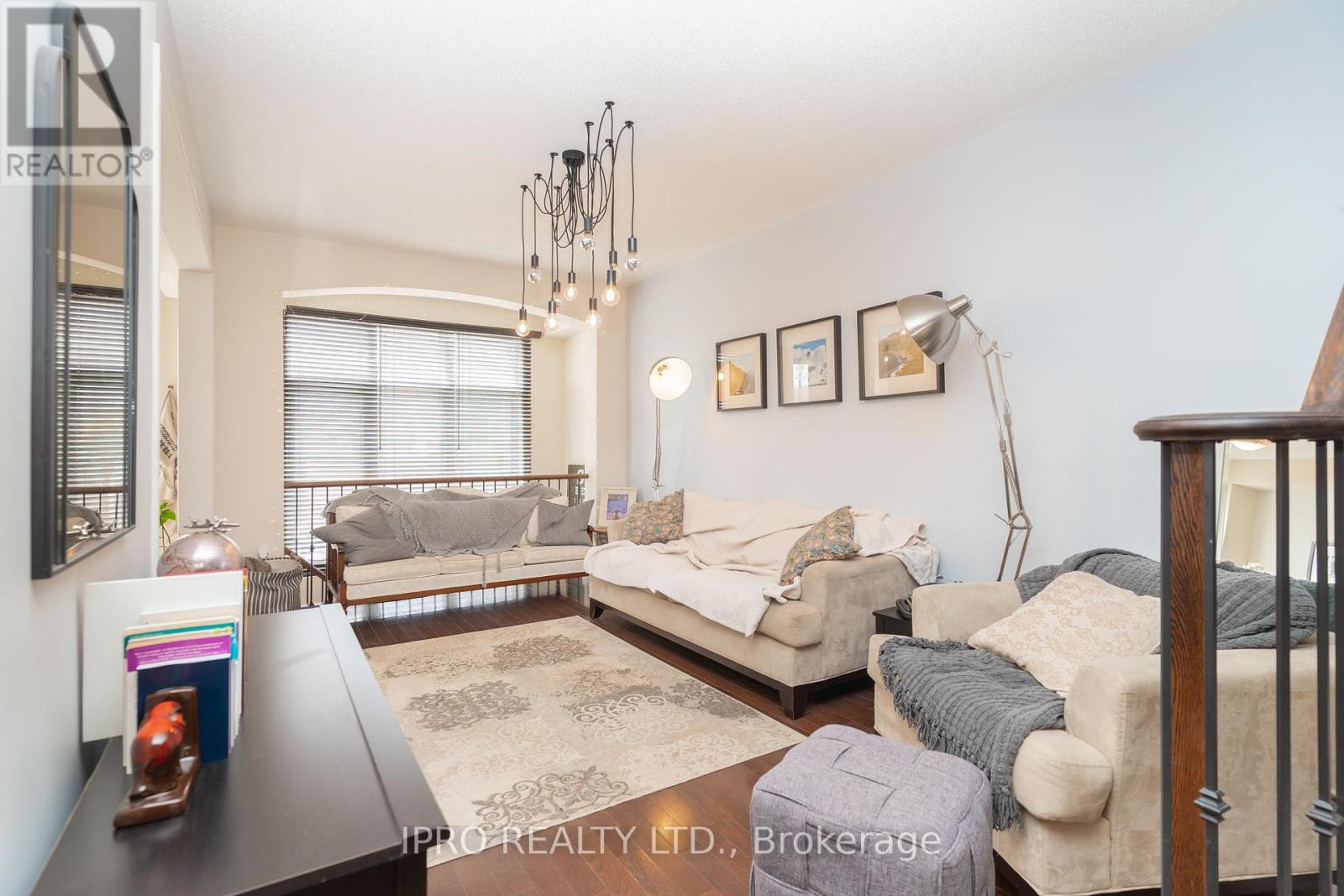 5 Stowmarket Street, Caledon, Ontario  L7C 3Y5 - Photo 19 - W12164932