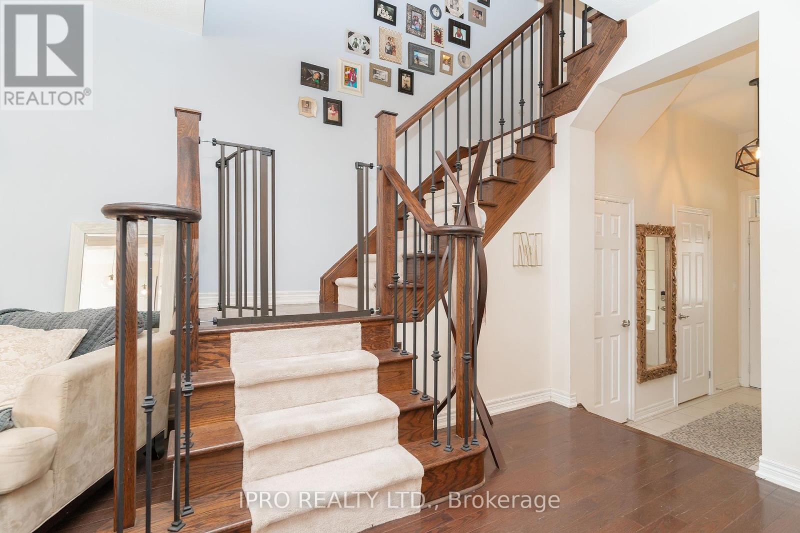 5 Stowmarket Street, Caledon, Ontario  L7C 3Y5 - Photo 21 - W12164932