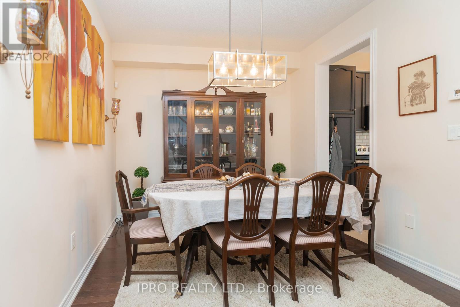 5 Stowmarket Street, Caledon, Ontario  L7C 3Y5 - Photo 6 - W12164932
