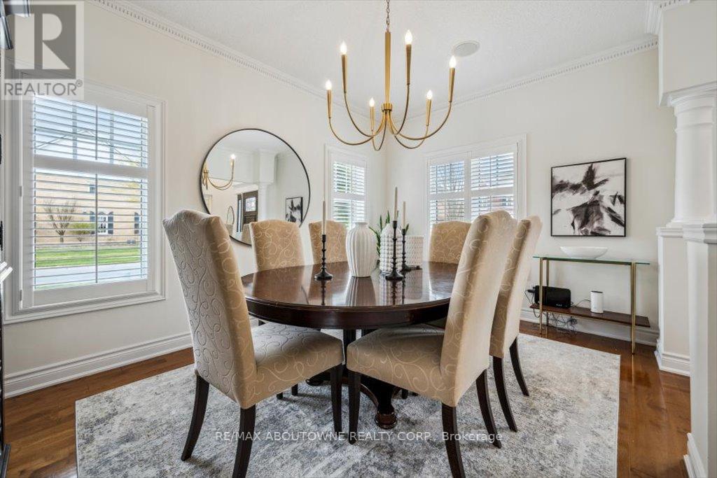 101 Westchester Road, Oakville (Ro River Oaks), Ontario  L6H 6H8 - Photo 10 - W12164966