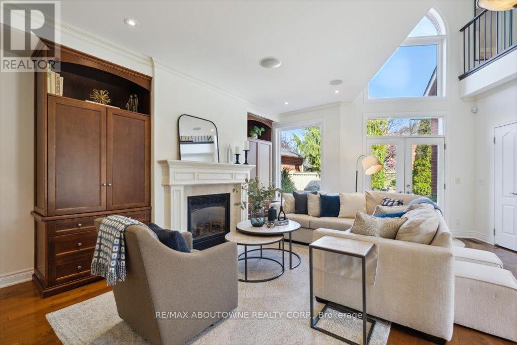 101 Westchester Road, Oakville, Ontario  L6H 6H8 - Photo 15 - W12164966