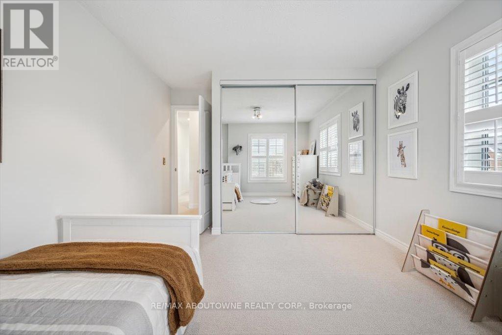101 Westchester Road, Oakville, Ontario  L6H 6H8 - Photo 29 - W12164966