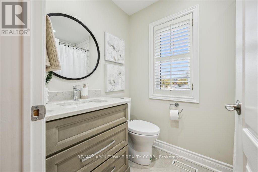 101 Westchester Road, Oakville, Ontario  L6H 6H8 - Photo 32 - W12164966