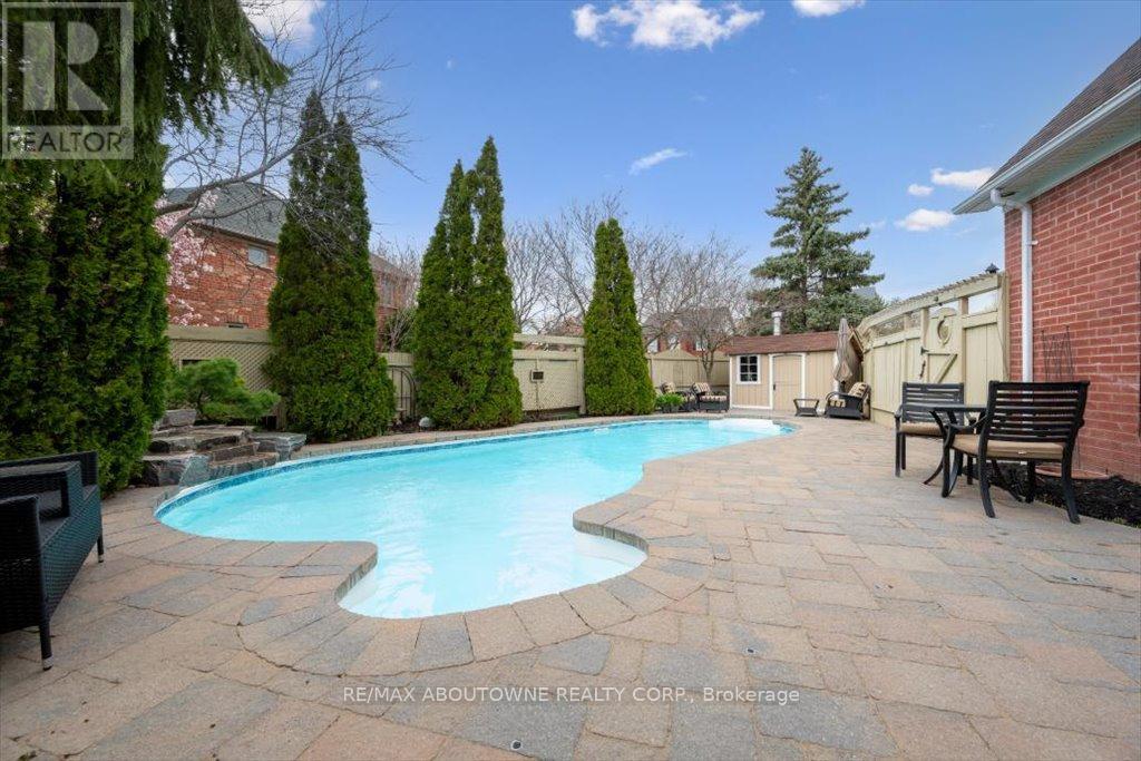 101 Westchester Road, Oakville, Ontario  L6H 6H8 - Photo 42 - W12164966