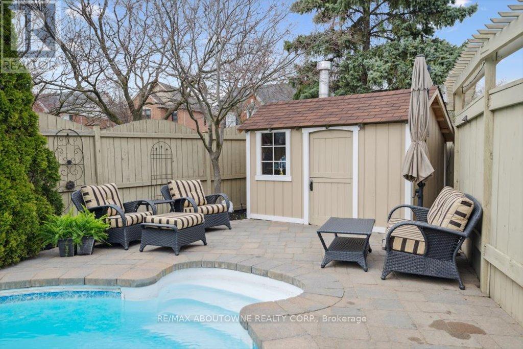 101 Westchester Road, Oakville, Ontario  L6H 6H8 - Photo 45 - W12164966