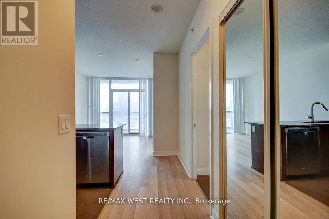 601 - 3975 Grand Park Drive, Mississauga, Ontario  L5B 0K4 - Photo 9 - W12164976