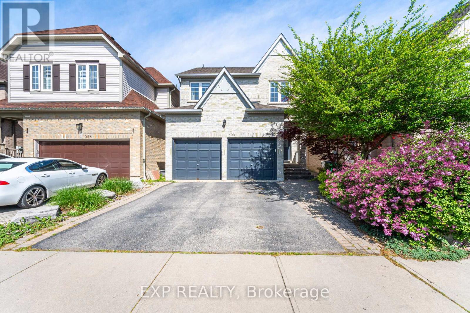 3175 Malham Gate, Mississauga, Ontario  L5M 6K8 - Photo 1 - W12165018