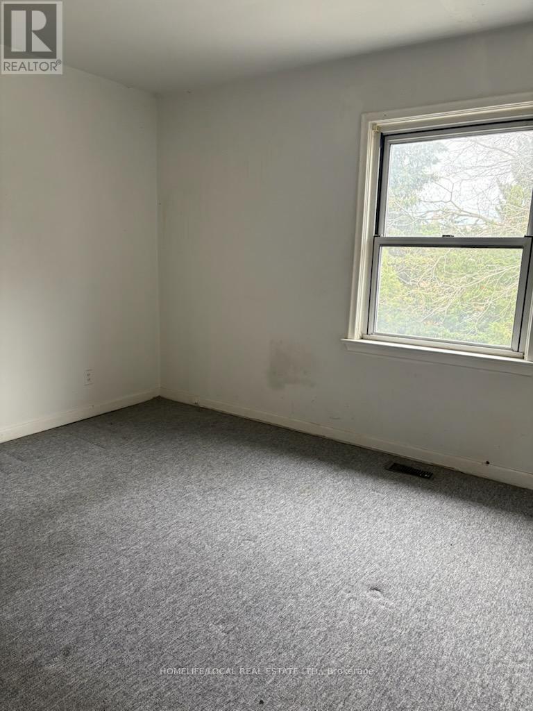 241 Eileen Avenue, Toronto, Ontario  M6N 1W5 - Photo 7 - W12165020