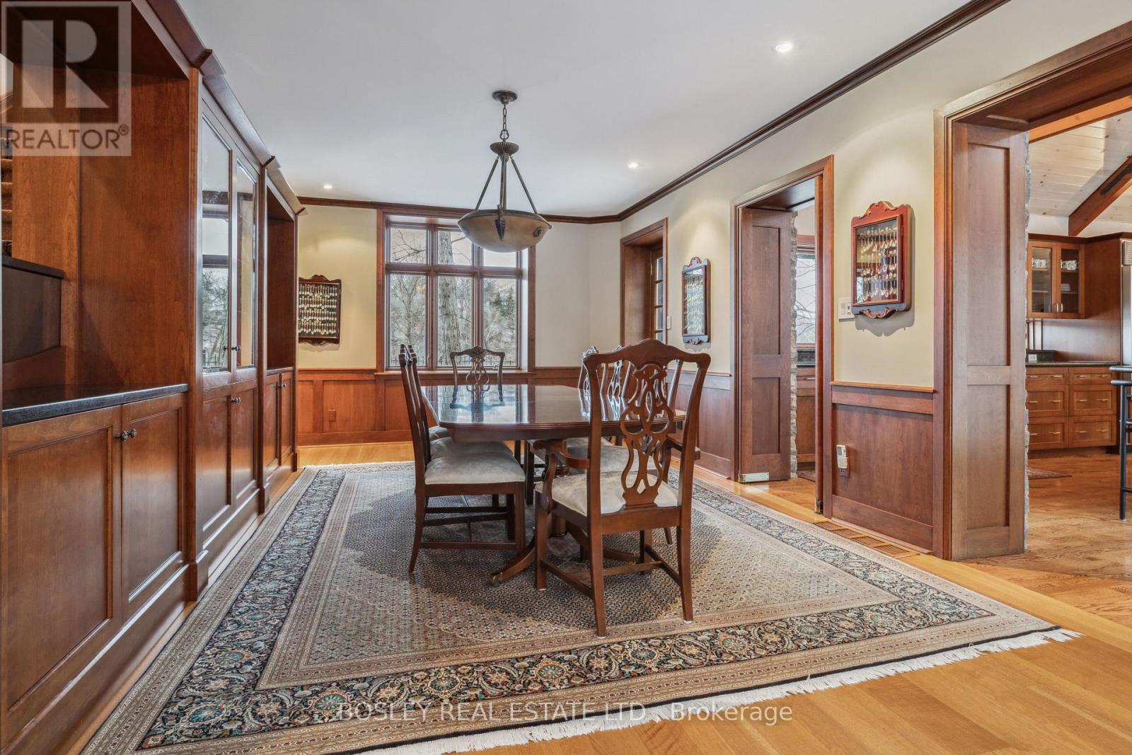 76 Old Mill Road, Toronto, Ontario  M8X 1G8 - Photo 12 - W12165037