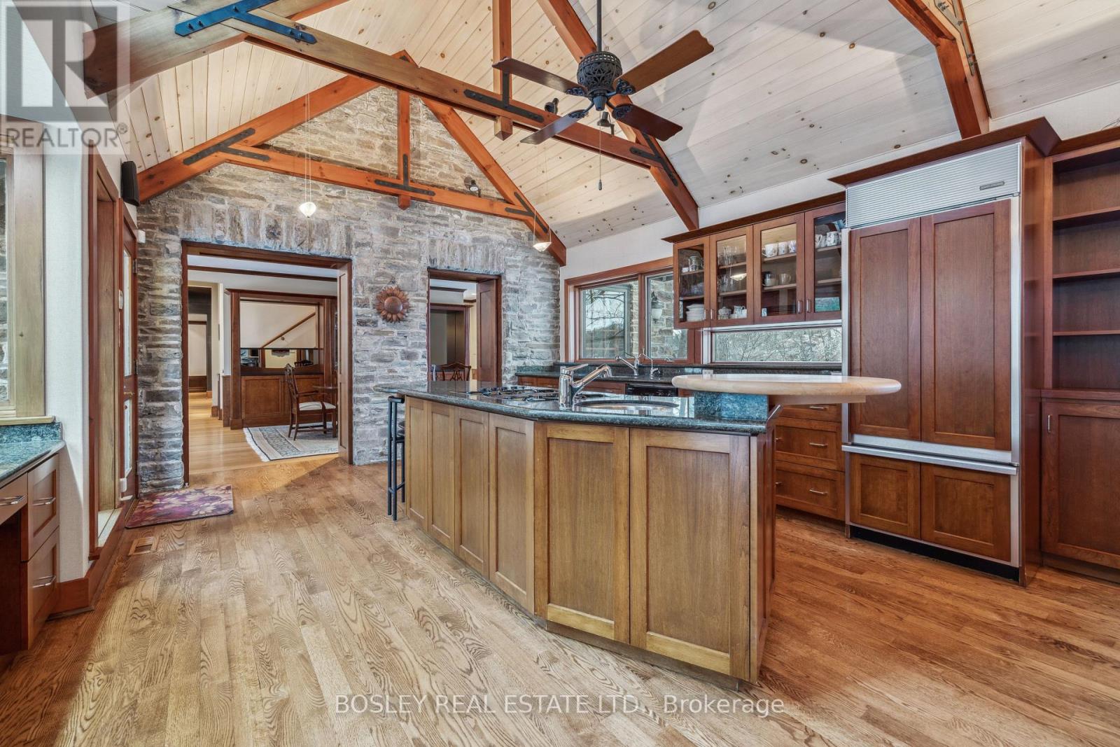 76 Old Mill Road, Toronto, Ontario  M8X 1G8 - Photo 14 - W12165037