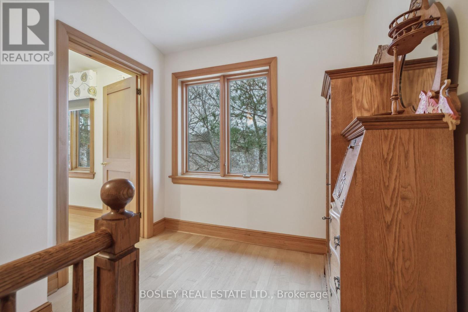 76 Old Mill Road, Toronto, Ontario  M8X 1G8 - Photo 19 - W12165037