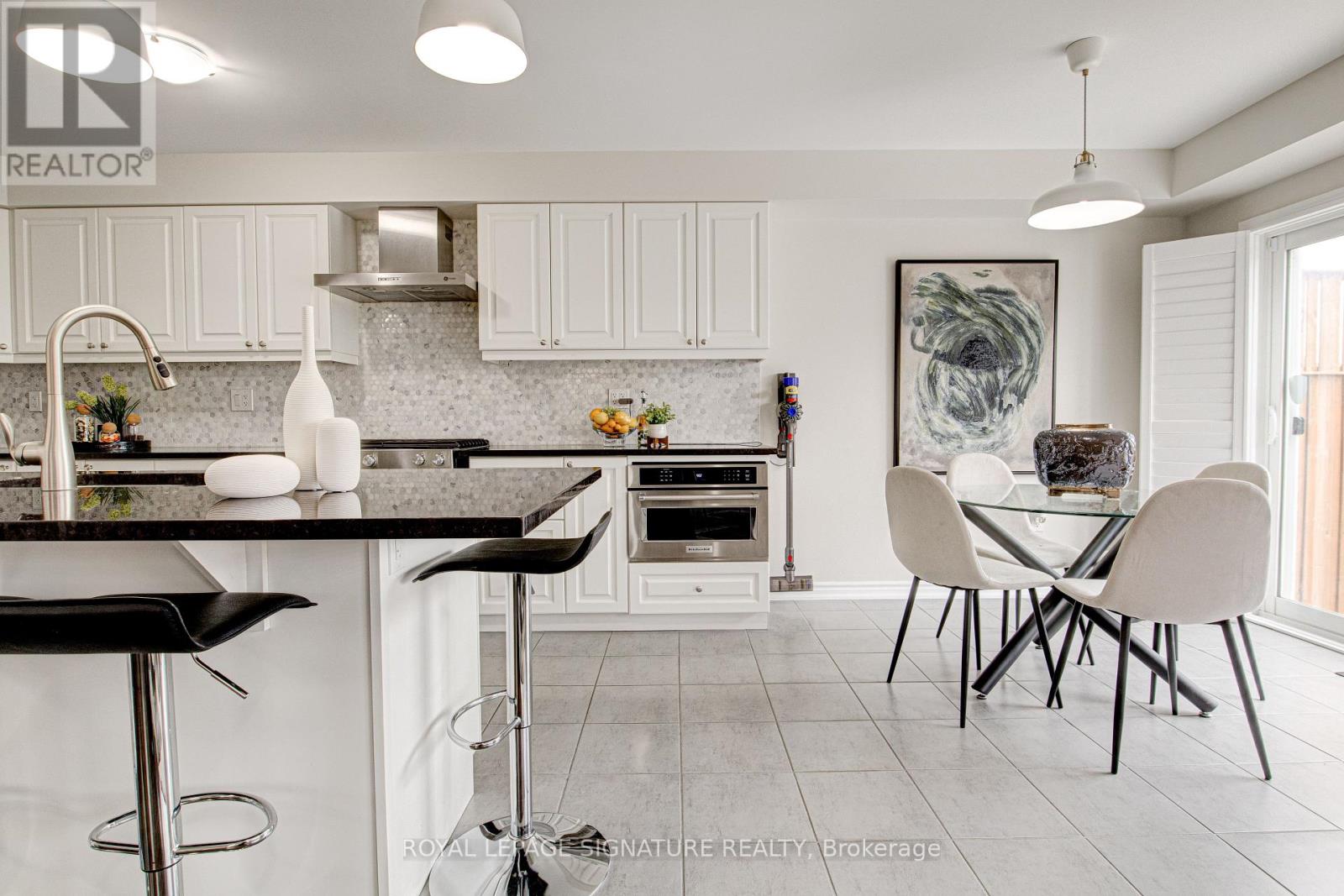 54 Watermill Street, Kitchener, Ontario  N2P 0H4 - Photo 14 - X12164981