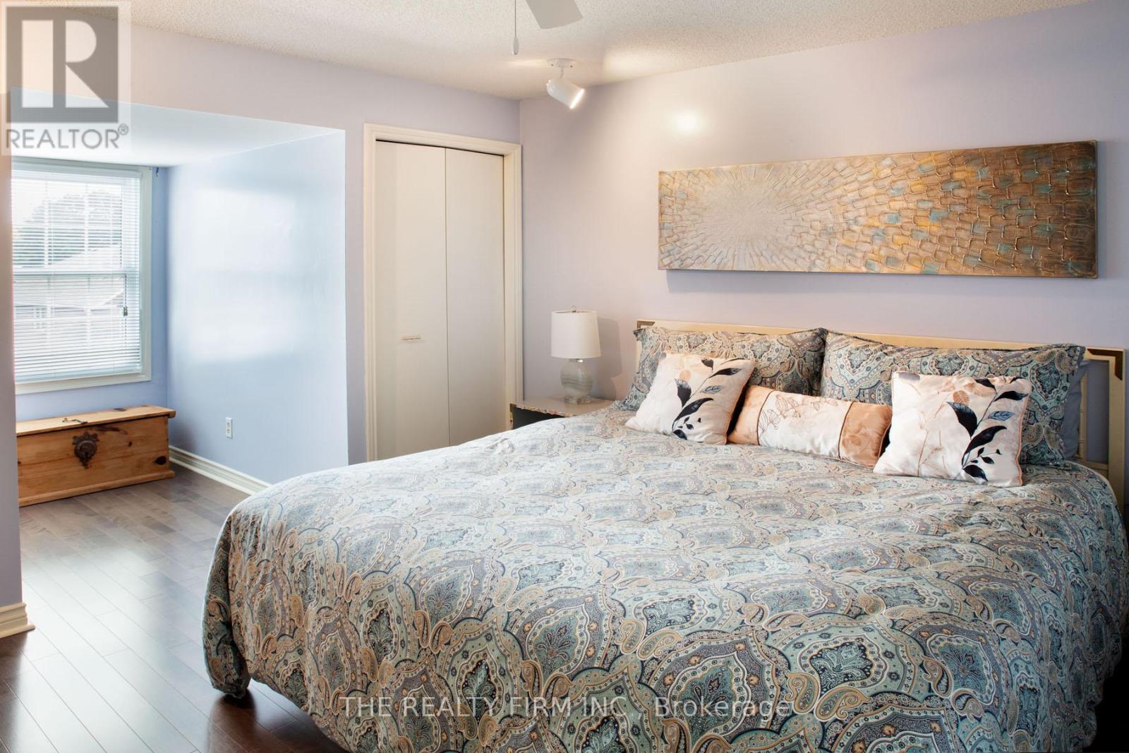 43 September Crescent, London South, Ontario  N6K 4E3 - Photo 28 - X12165414