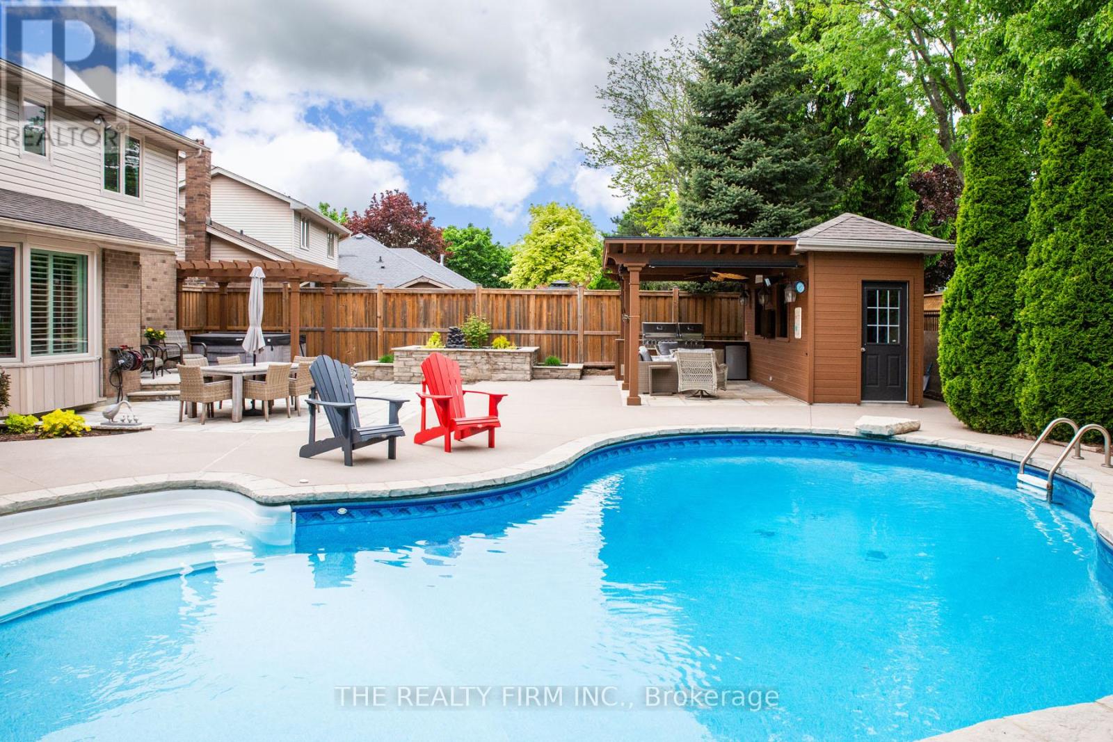 43 September Crescent, London South, Ontario  N6K 4E3 - Photo 40 - X12165414