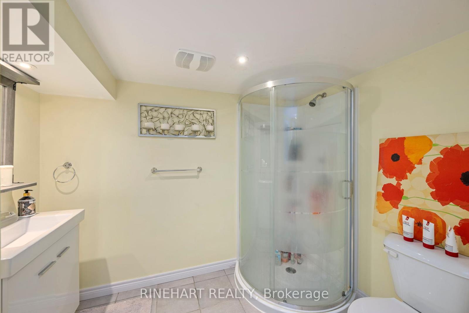 142 Emery Street E, London South, Ontario  N6C 2E1 - Photo 24 - X12165440