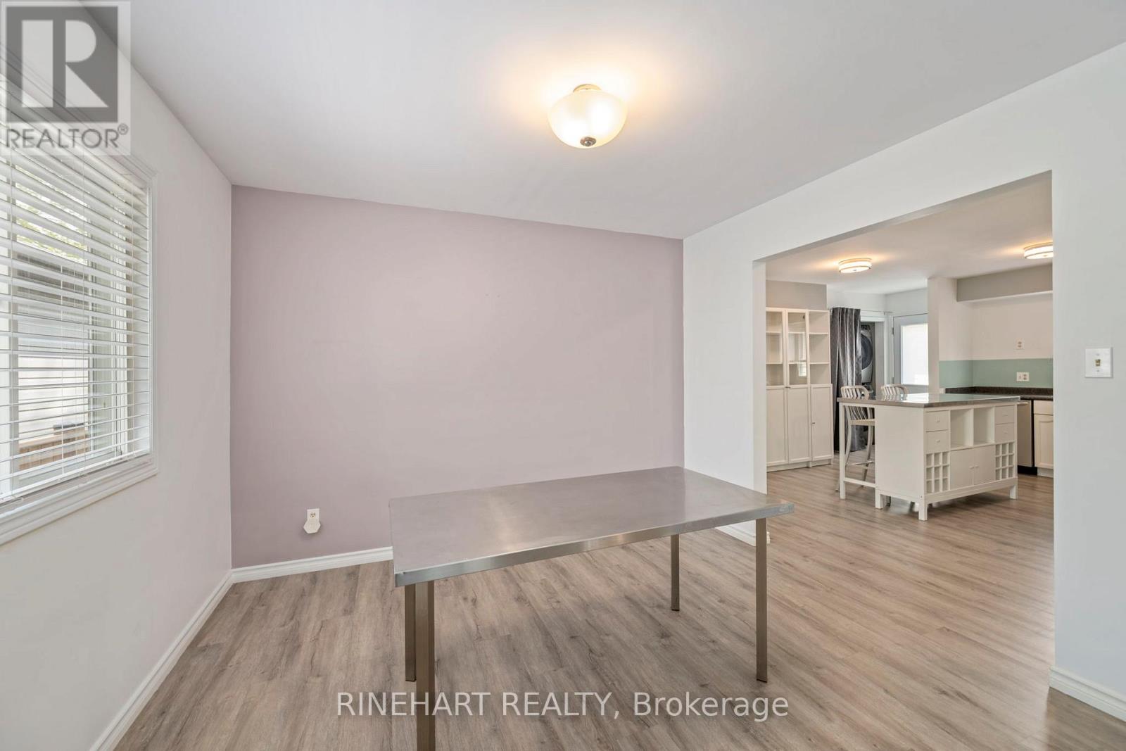 58 Sunrise Crescent, London East, Ontario  N5V 4V5 - Photo 8 - X12165459