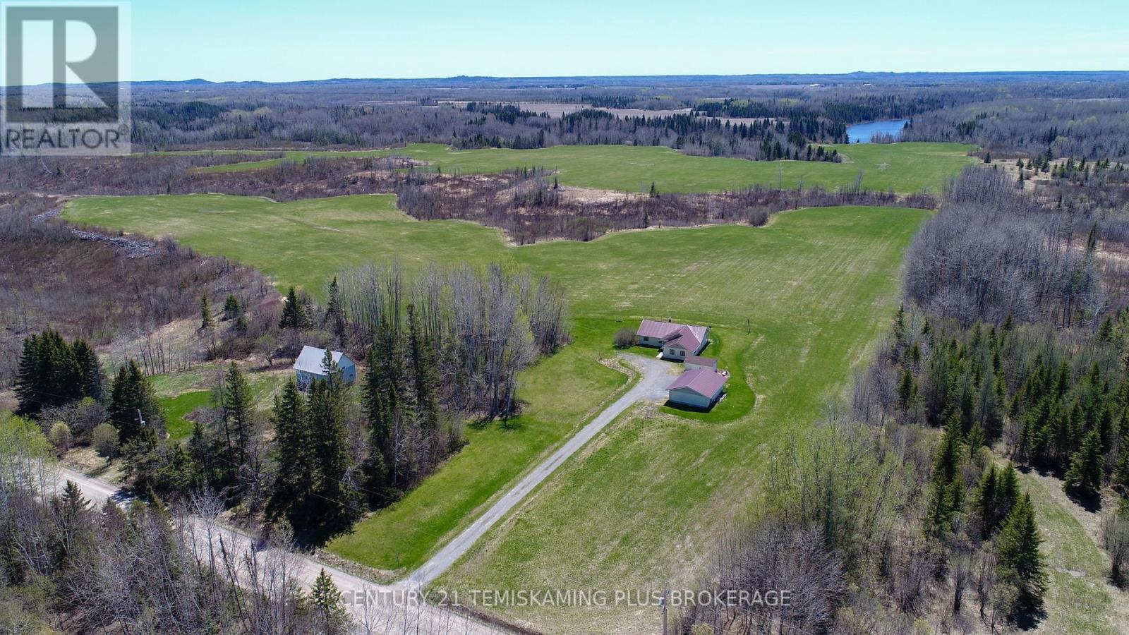 289240 Long Lake Road, Charlton And Dack, Ontario  P0J 1B0 - Photo 2 - T12165451
