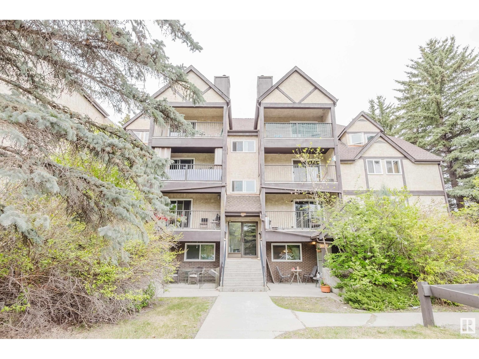 Property at 9044 TUDOR GL image 1