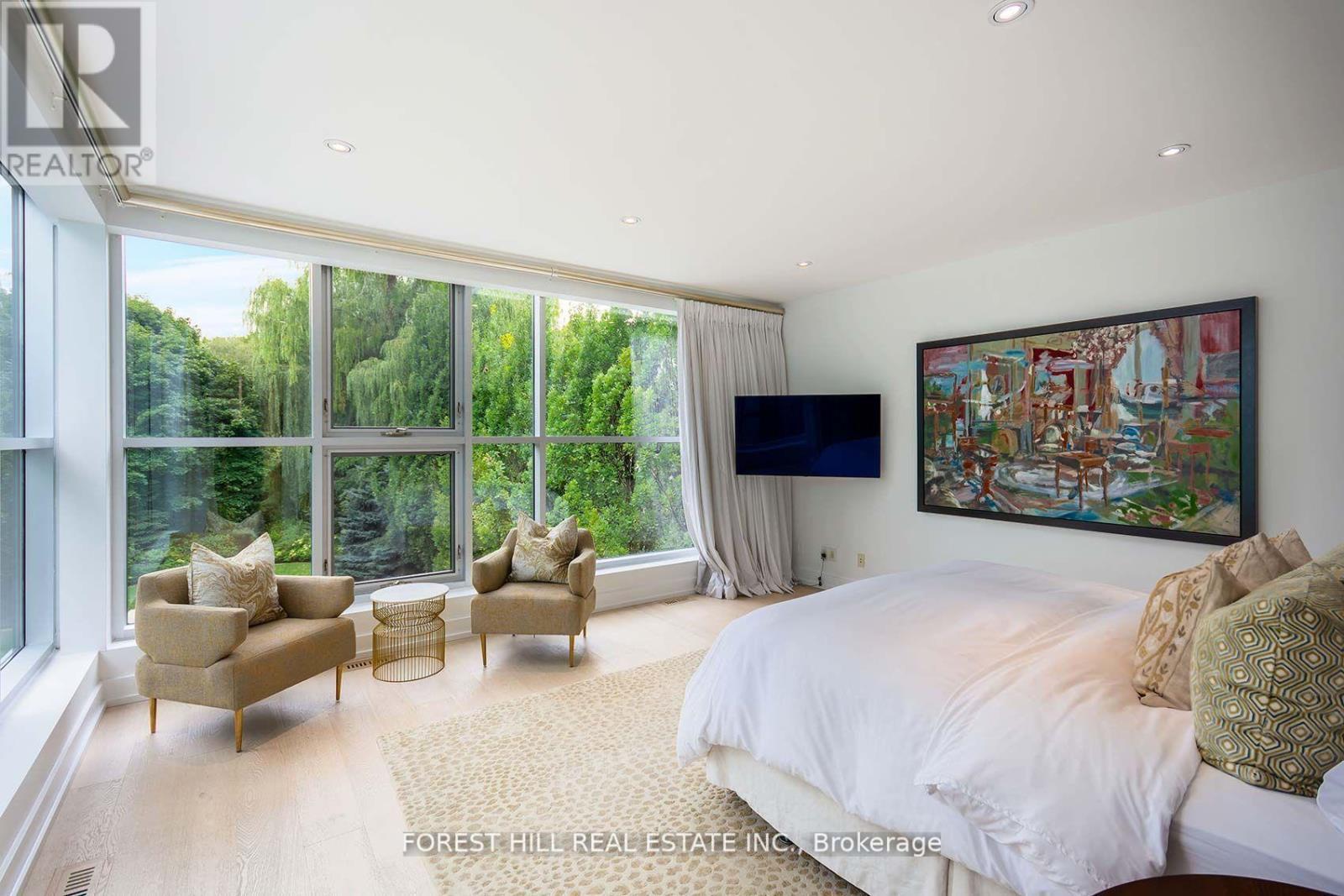 19 Alderbrook Drive, Toronto, Ontario  M3B 1E3 - Photo 19 - C12165078