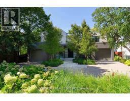 19 ALDERBROOK DRIVE, Toronto, Ontario