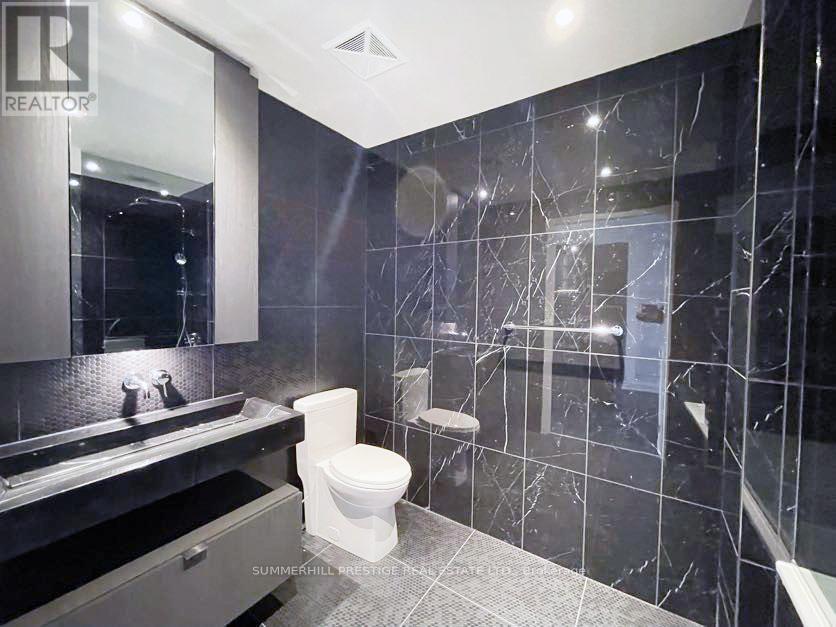 2504 - 11 Yorkville Avenue, Toronto, Ontario  M4W 1L2 - Photo 15 - C12165134