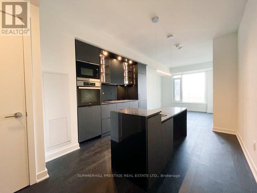 2504 - 11 Yorkville Avenue, Toronto (Annex), Ontario  M4W 1L2 - Photo 2 - C12165134