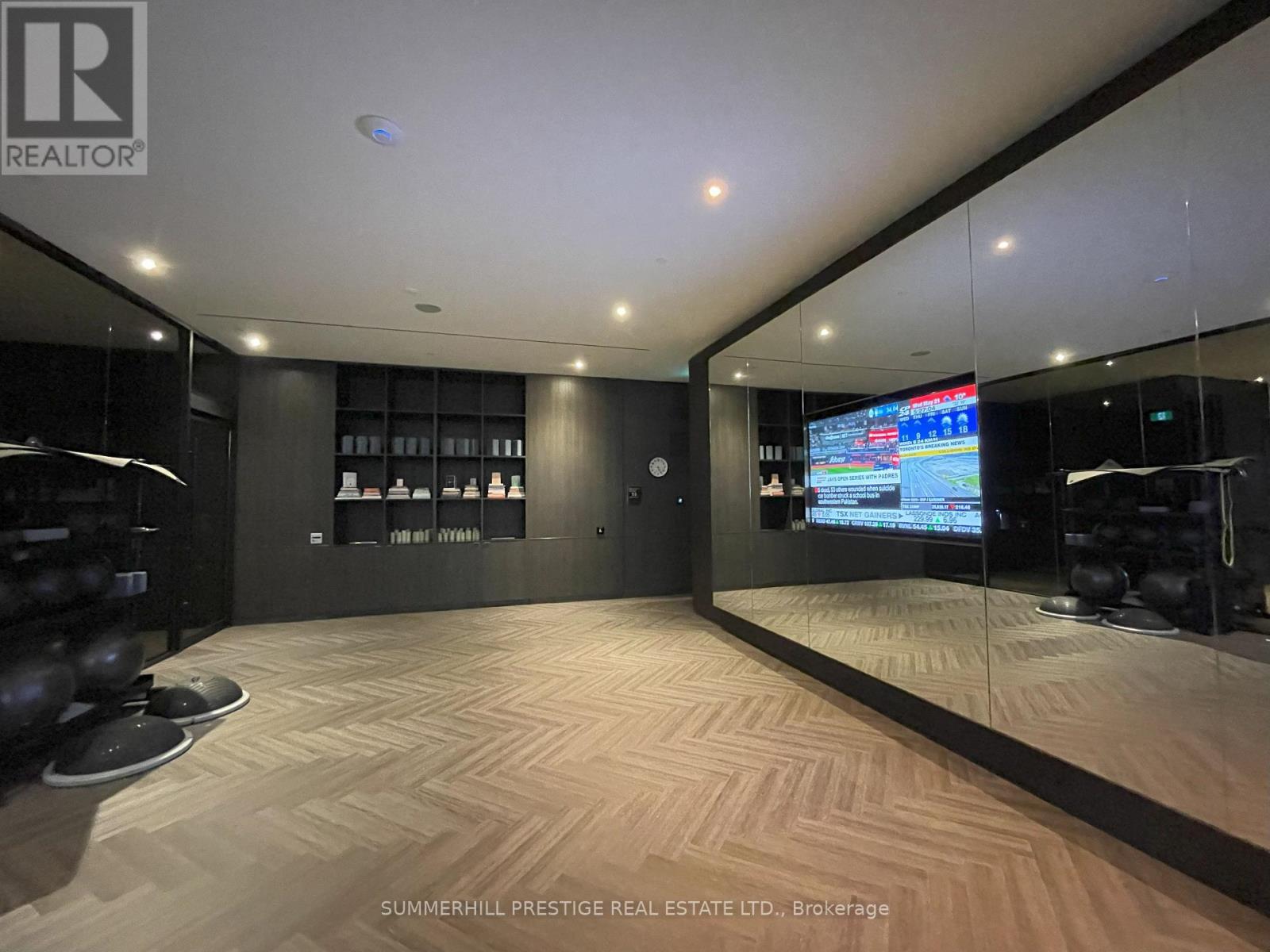 2504 - 11 Yorkville Avenue, Toronto (Annex), Ontario  M4W 1L2 - Photo 21 - C12165134