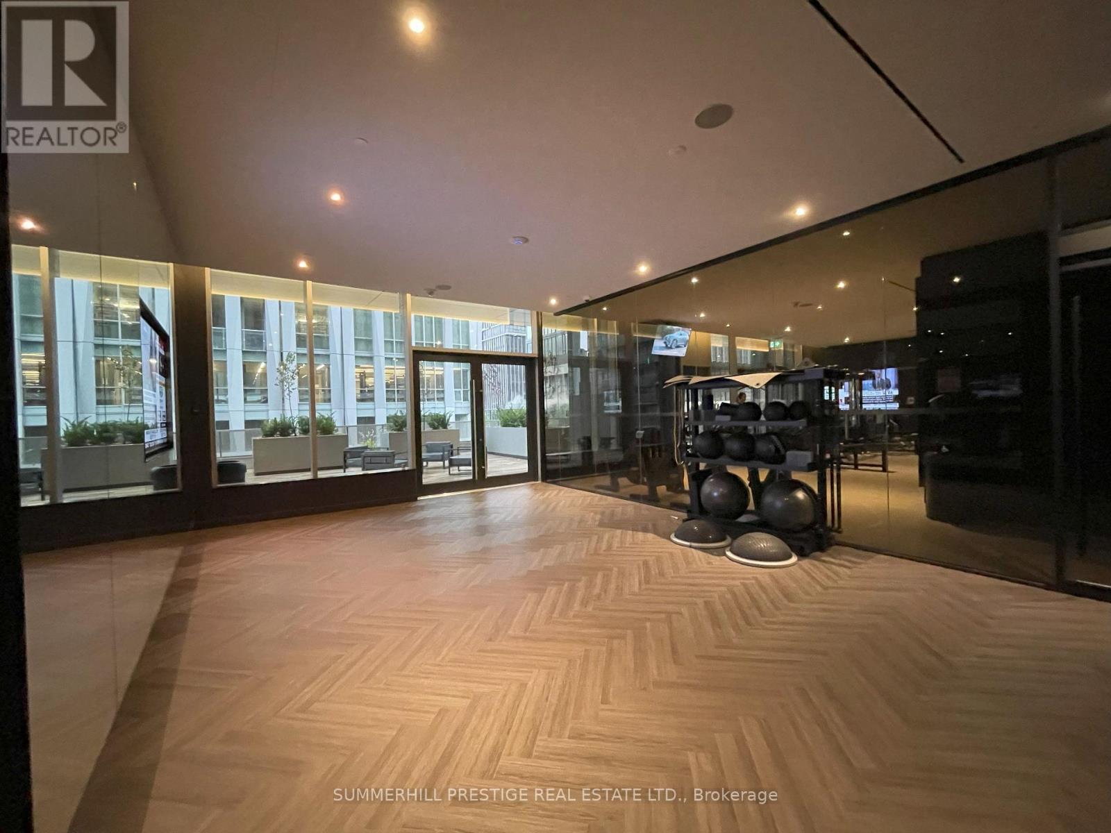 2504 - 11 Yorkville Avenue, Toronto (Annex), Ontario  M4W 1L2 - Photo 22 - C12165134