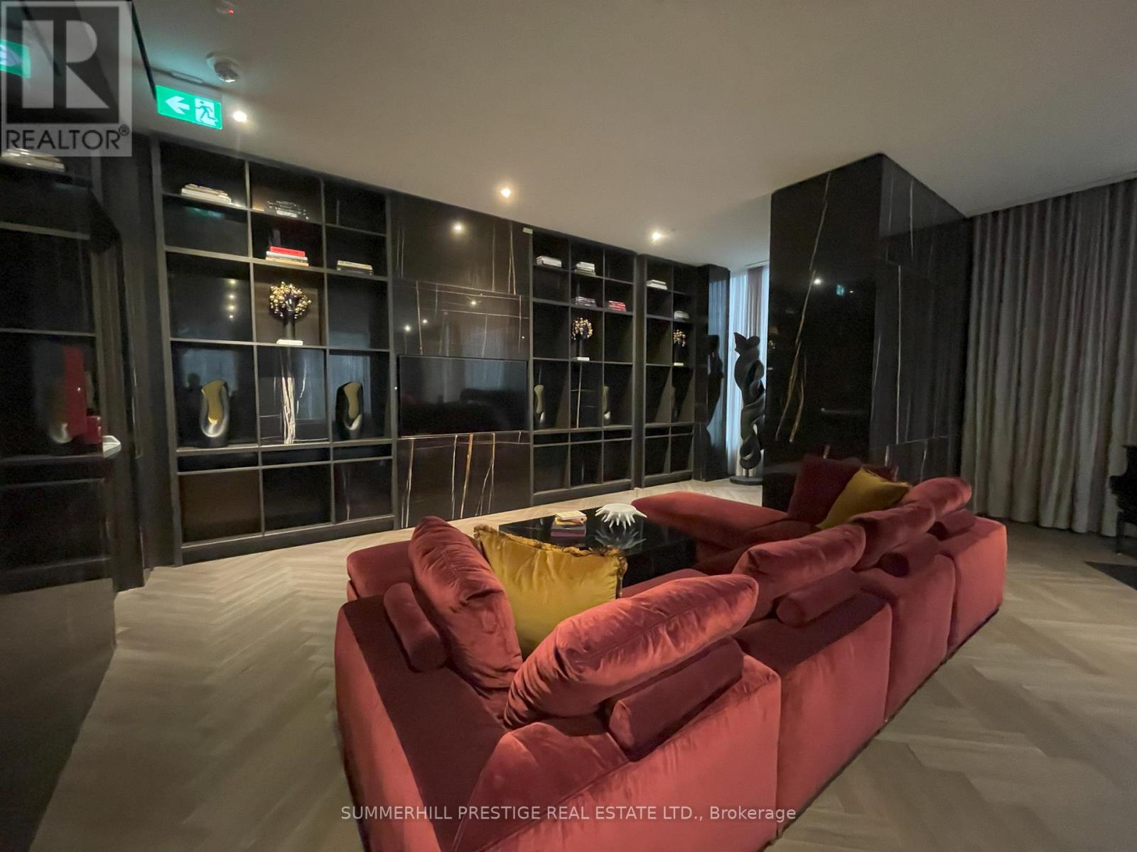 2504 - 11 Yorkville Avenue, Toronto (Annex), Ontario  M4W 1L2 - Photo 26 - C12165134