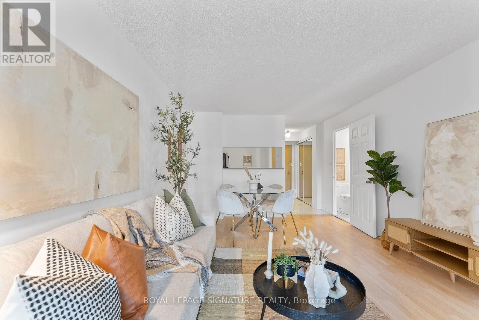 610 - 24 Wellesley Street W, Toronto, Ontario  M4Y 2X6 - Photo 7 - C12165141