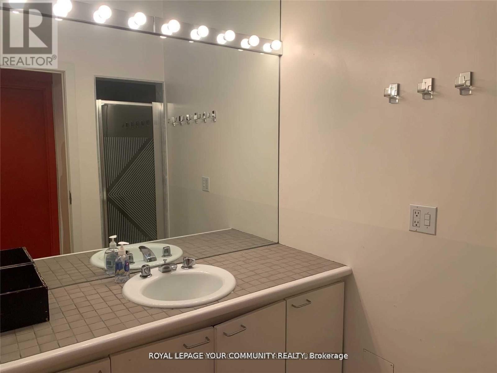4th Flr - 187 King Street E, Toronto, Ontario  M5A 1J5 - Photo 14 - C12165148