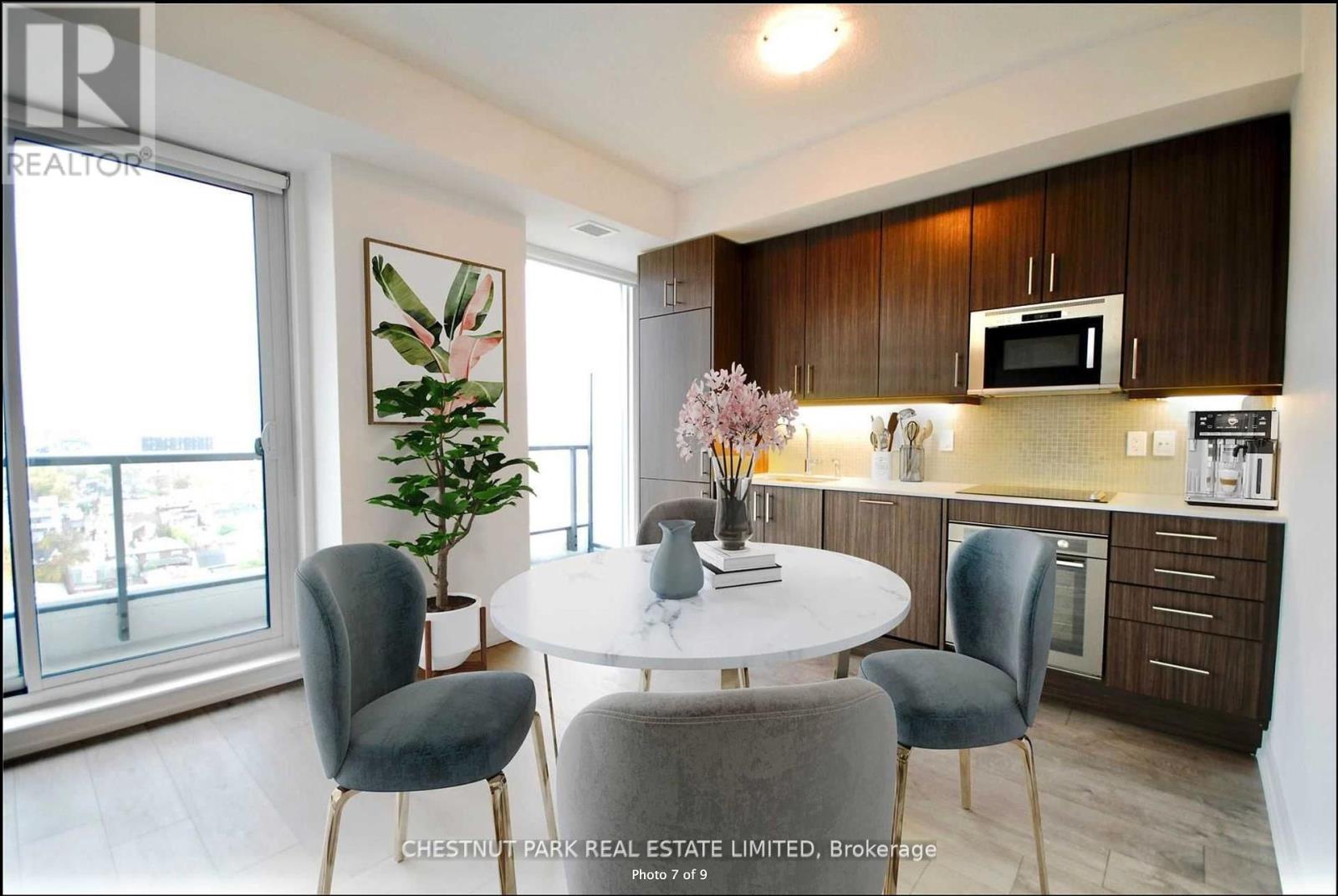 1208 - 297 College Street, Toronto, Ontario  M5T 1S2 - Photo 7 - C12165152