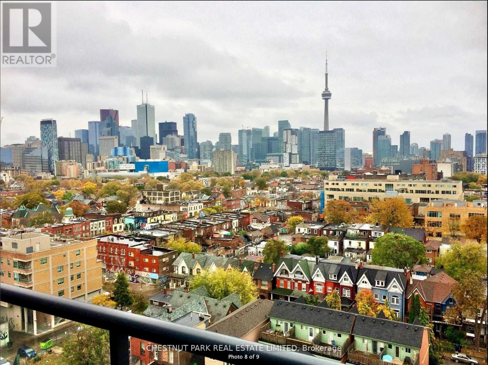 1208 - 297 College Street, Toronto, Ontario  M5T 1S2 - Photo 9 - C12165152