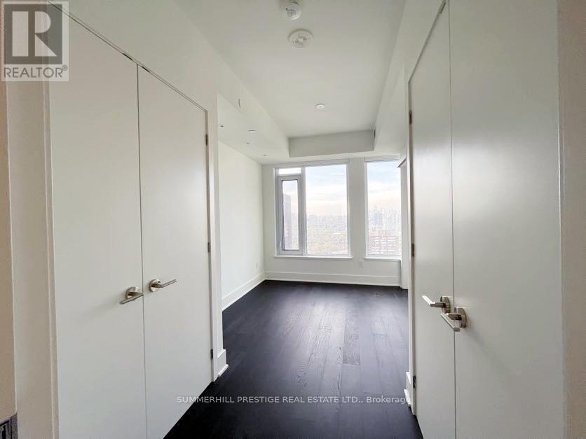 2505 - 11 Yorkville Avenue, Toronto (Annex), Ontario  M4W 0B7 - Photo 16 - C12165165