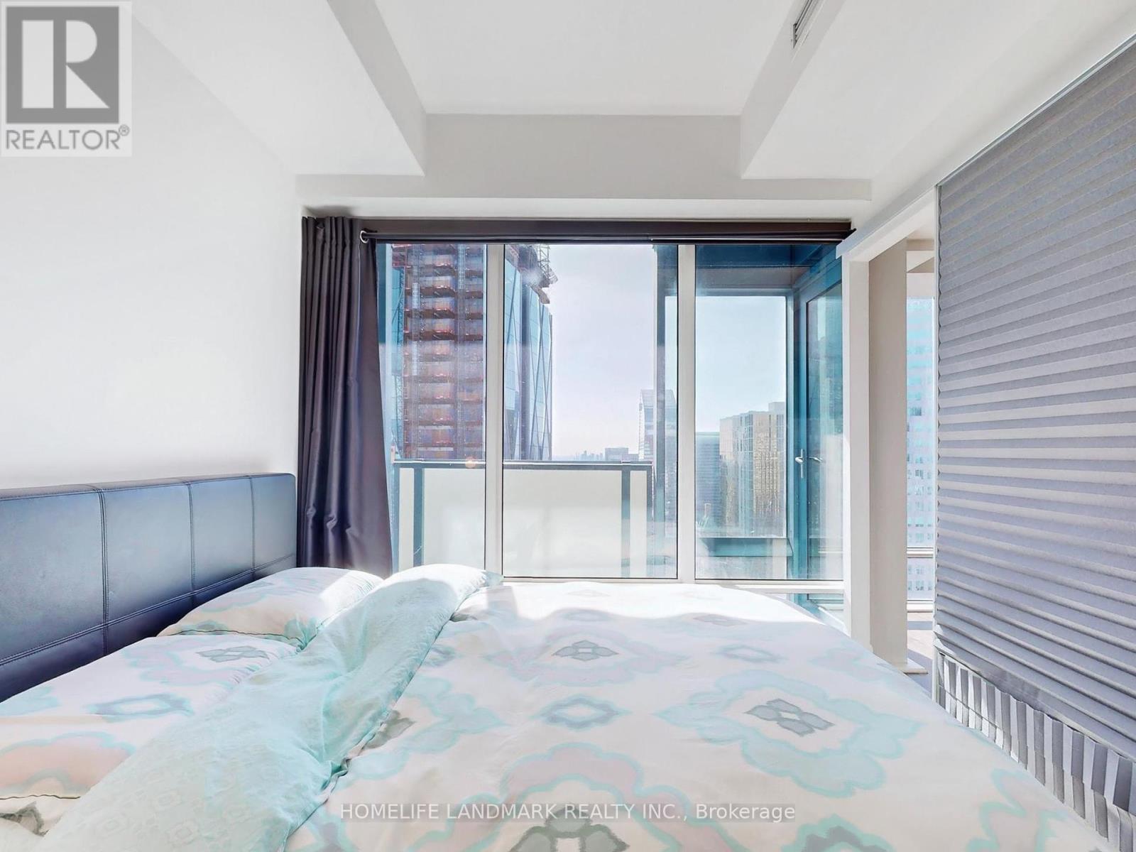 5303 - 8 The Esplanade Avenue, Toronto, Ontario  M5E 0A6 - Photo 11 - C12165250